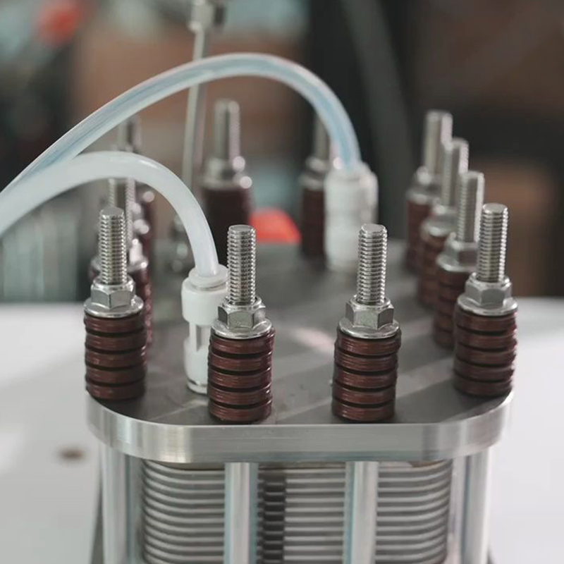 Analisis faktor faktor fungsi sing mengaruhi kinerja elektrolisis banyu
