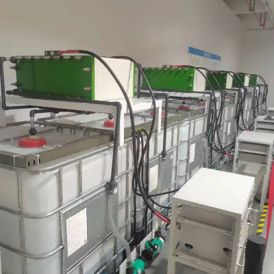 Baterei Aliran Vanadium REDOX 50kw / 200kwh Kanthi Teknologi Inti Dhewe Kanggo Panyimpenan Energi