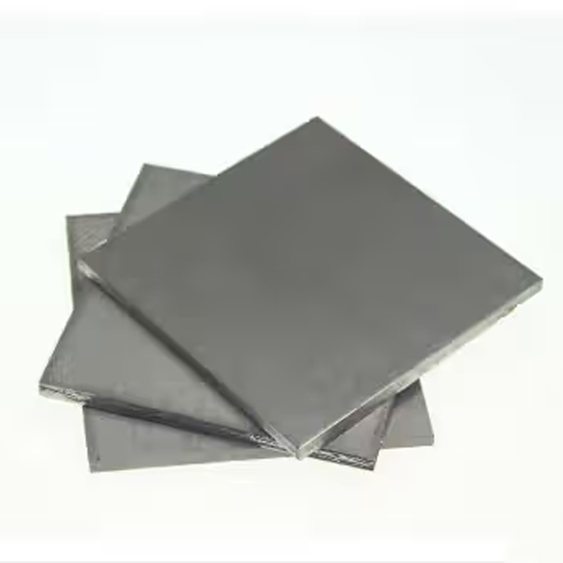 Titanium Eksperimen Titanium ngrasakake banyu elektrolisis kanggo ngasilake hidrogen